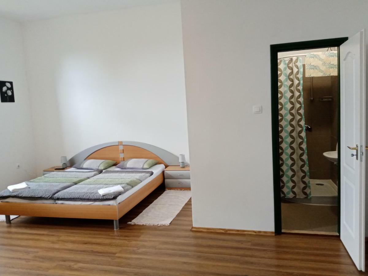 Hotel Vendektanya Vendeghaz Tapolca Exteriér fotografie
